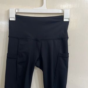 90 degree by reflex cropped 23’ legging